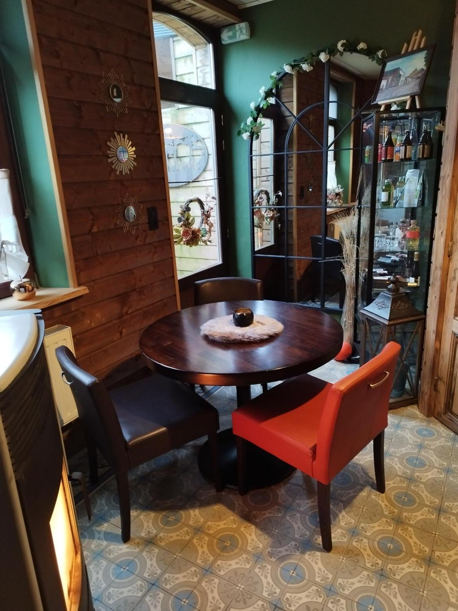 Maison D'Hote Les Notes Endormie Chambre Secrete Berzee ภายนอก รูปภาพ